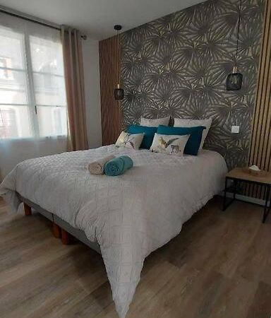 Mister Hinster - Studio Tout Confort Centre Ville Nogent-Le-Rotrou - 1E Etage Екстериор снимка